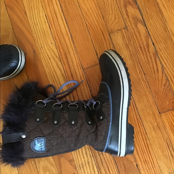 Sorel snow boots - Picture 2 of 2